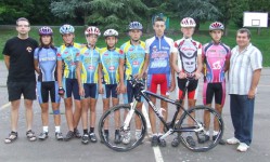Kadeti Srbije pripremaju se za EŠ u planiniskom biciklzmu na Avali
