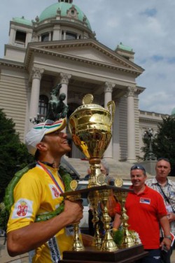 Srbija bez profi tima u 2012. vozači teško dolaze do  angažmana u inostranstvu
