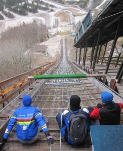 Olimpijci  Srbije u „visinskim“ sobama na Planici, trening uz stepenice na skakaonicama, BSS traži pomoć firmi!