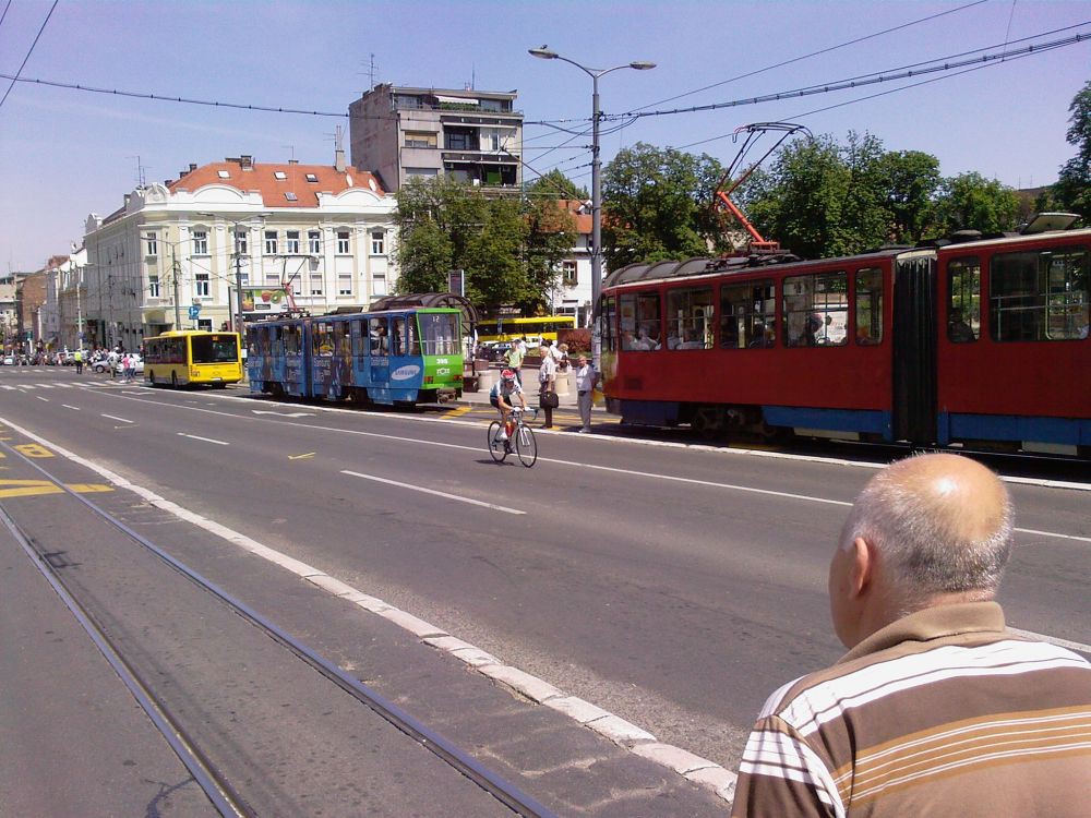 Trka kroz S-0012