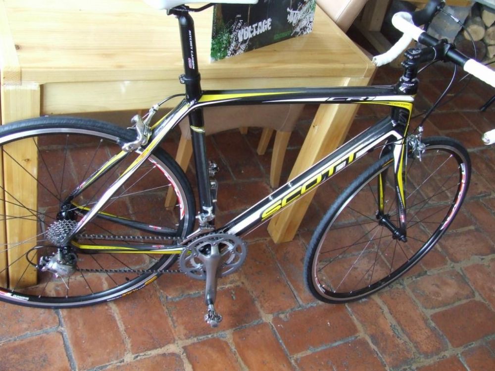 prezentacija Scott CR1