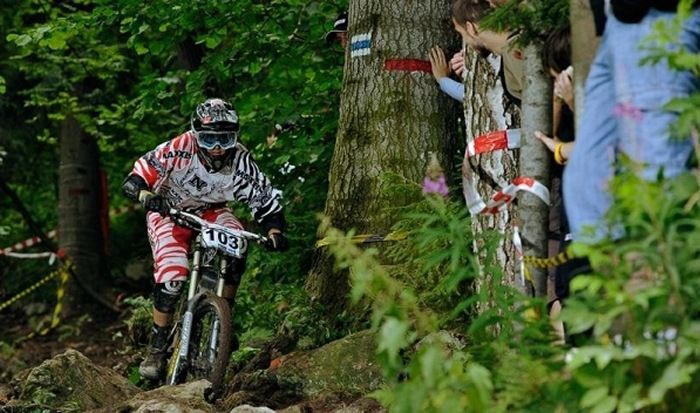NOVATEC DH RACING TEAM