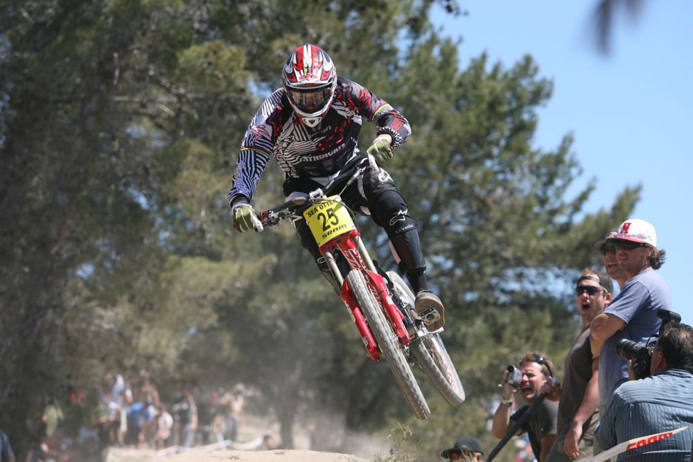 DH Race