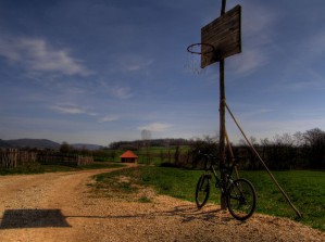 Mrcajevci april 2010 01