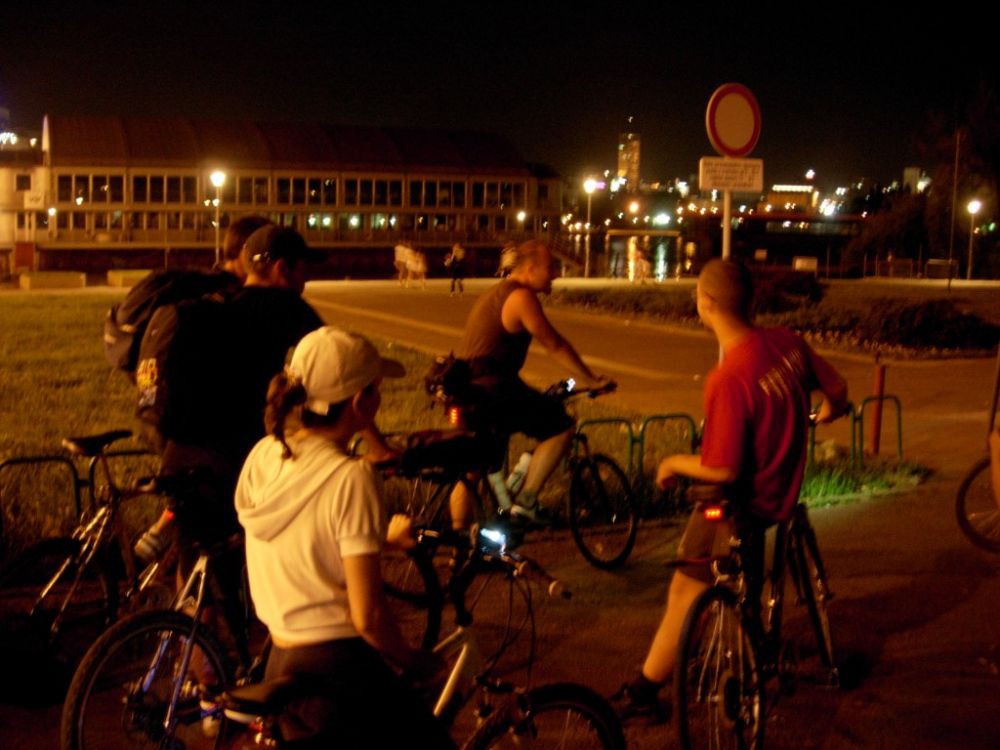 BG by night - 1