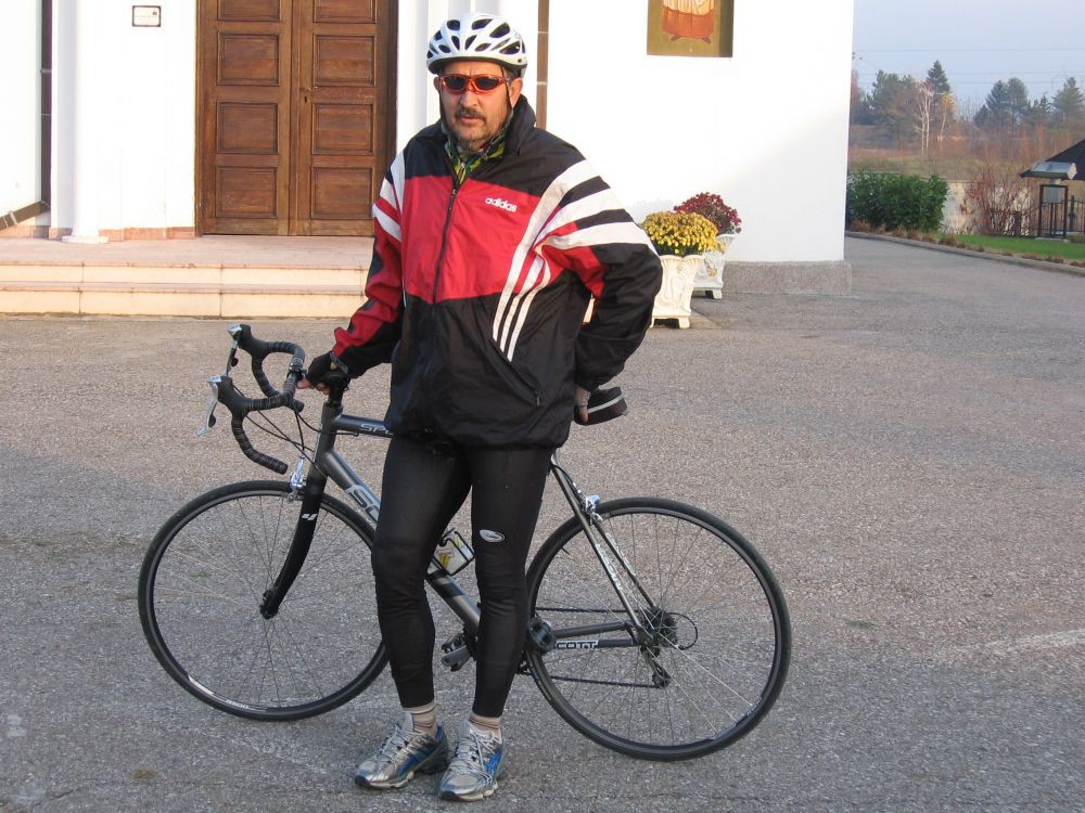Crkva Urovci 7 Nov 2010 010