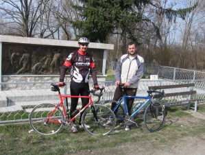 Skela Spomenik 13 mart 2011 0022