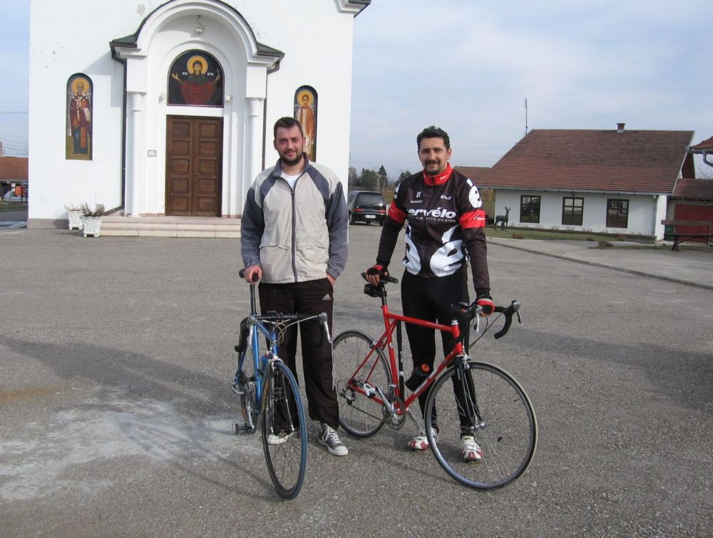 Skela Spomenik 13 mart 2011 0077