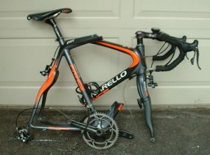 Pukne i Pinarello al bas bas