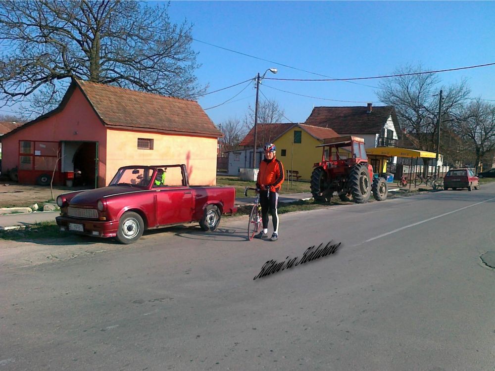 Tri metera lima šes meteri dima