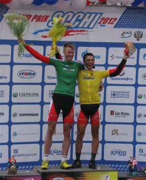 stevci i slovak u zelenom