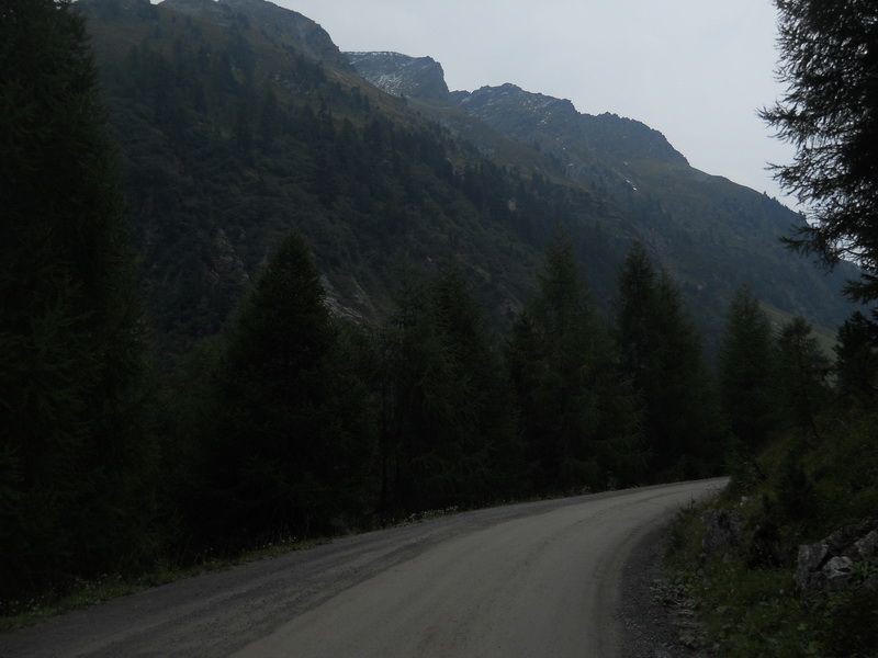 2 km makadama, nikad boljeg