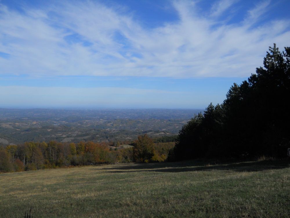 Pogled na sever sa uspona na Rožanj
