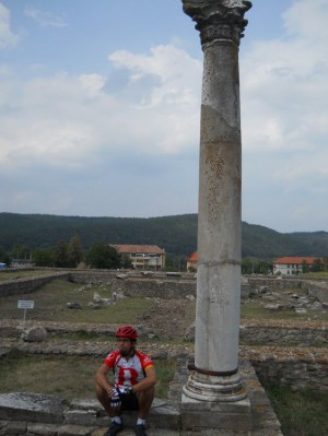 Panta pored stuba