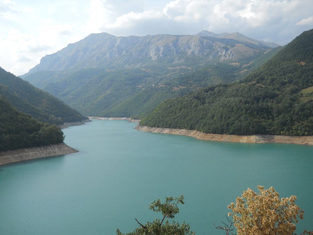 Pivsko jezero