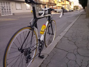 Btwin FC 700 Caarbon 8,4 Kg