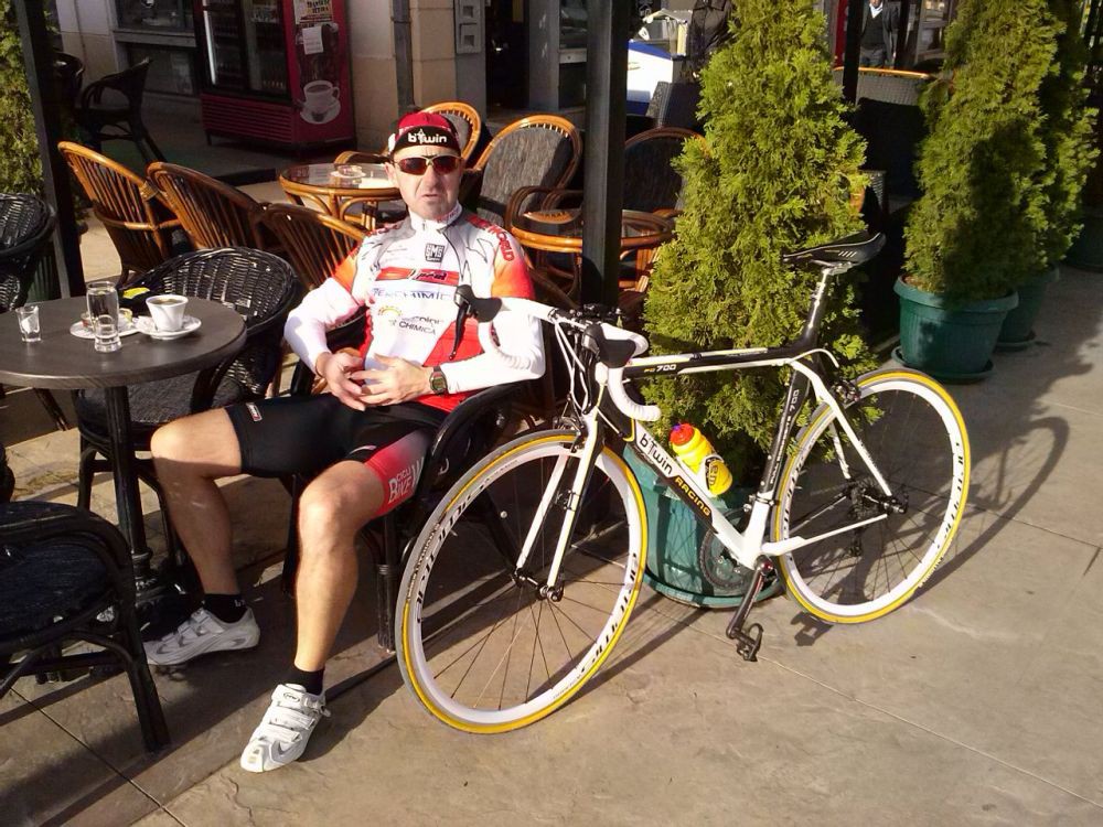 Btwin FC 700 Caarbon 8,4 Kg