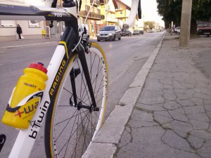 Btwin FC 700 Caarbon 8,4 Kg